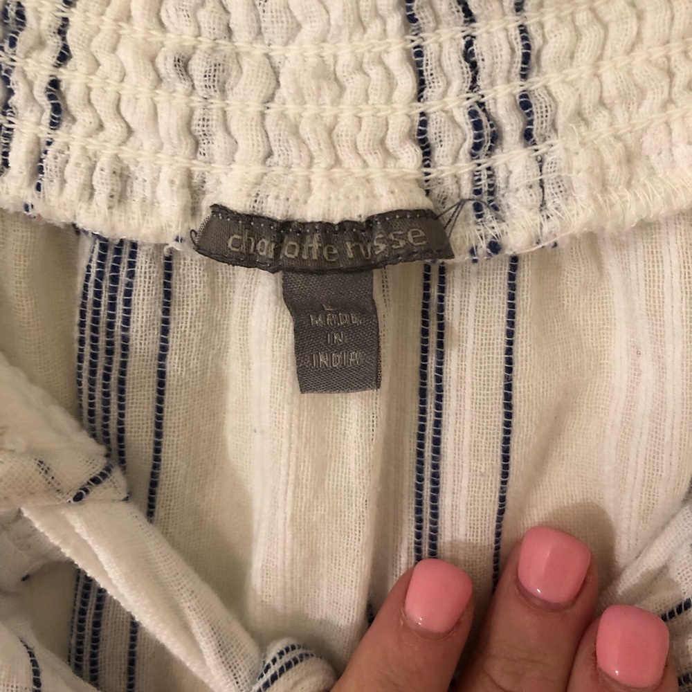 Charlotte Russe sz L ✨ - Picture 3 of 4
